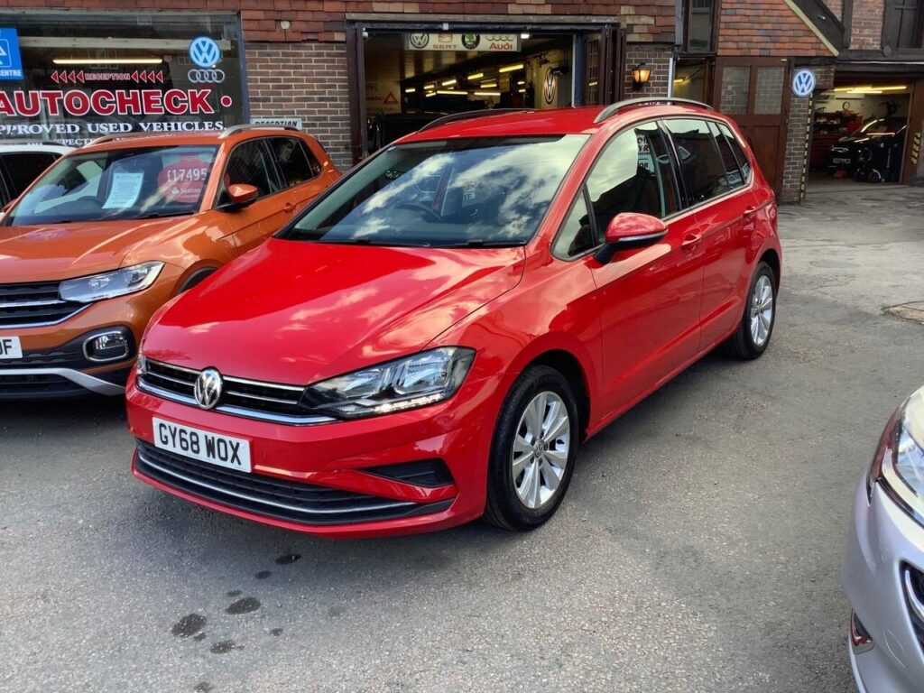 Volkswagen Golf SV SE TSI DSG